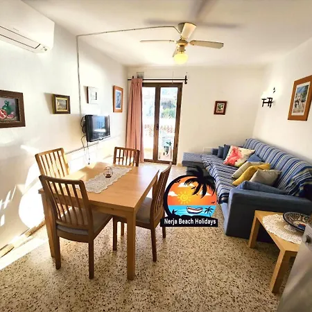 2 Bed With Sea View Near Burriana Apartment